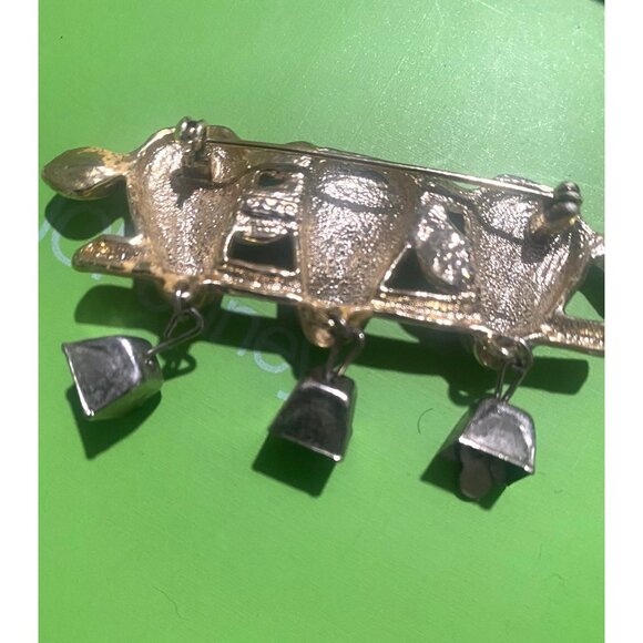 AJC Cow Brooch Pin Matte Gold Tone Dangling Cattle Bell Charms Farm Vintage - Picture 2 of 4